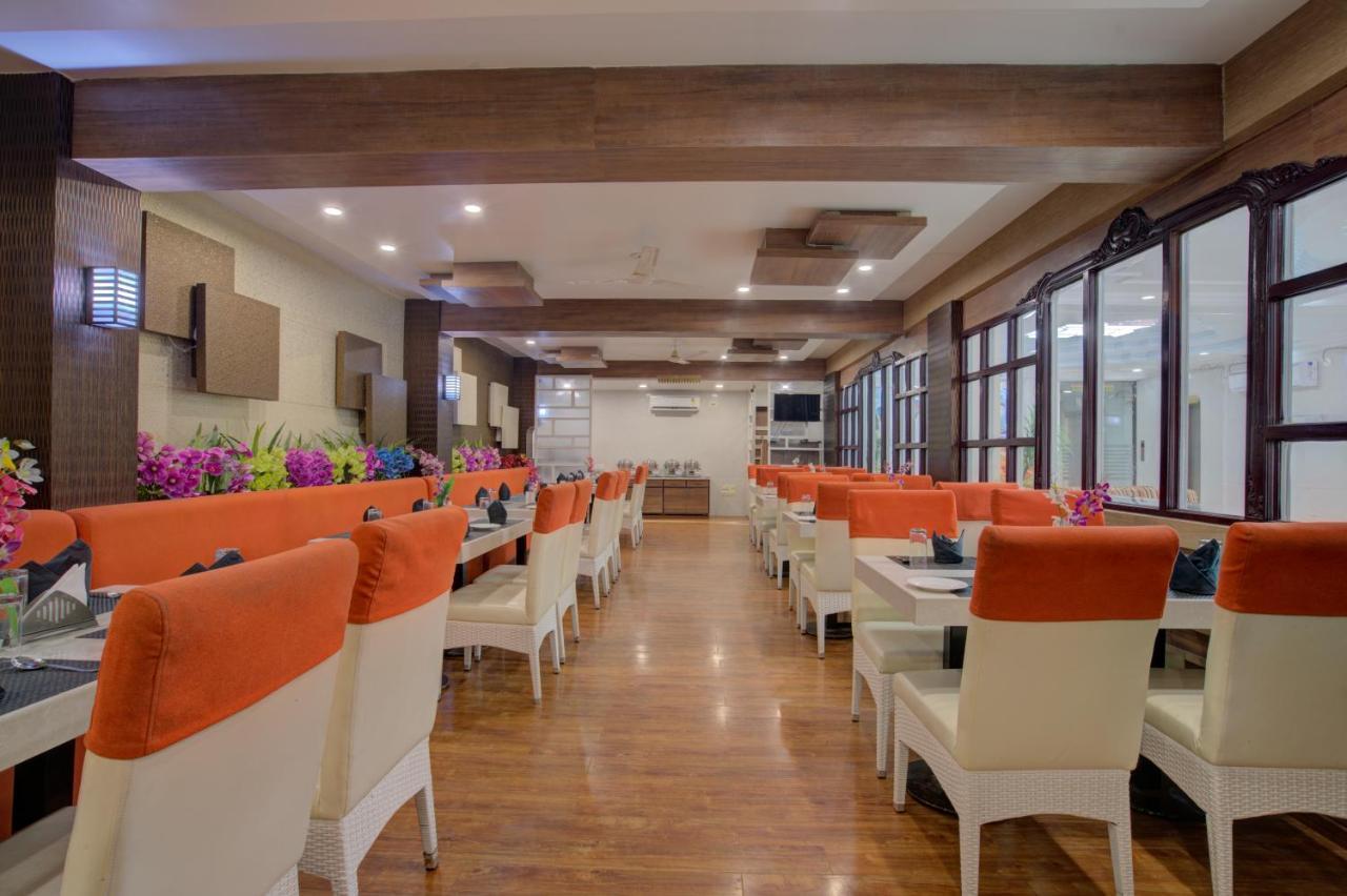 Hotel Mahadev Palace Deoghar Exteriör bild