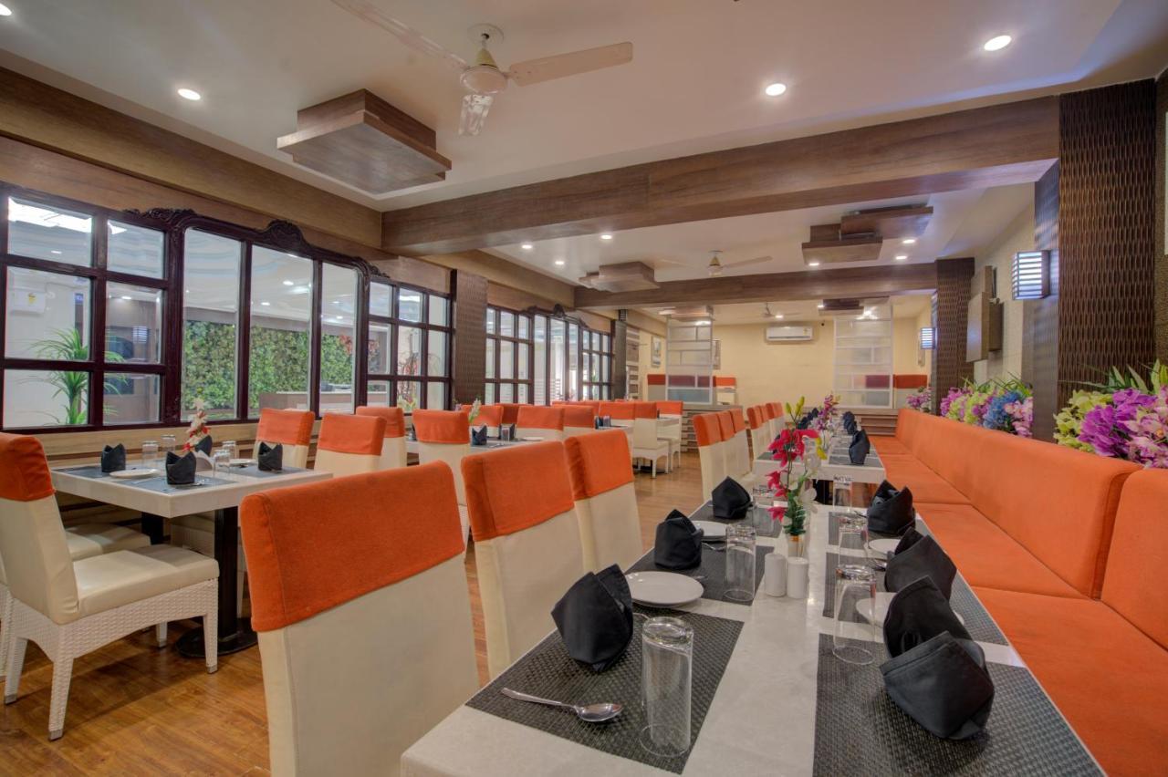 Hotel Mahadev Palace Deoghar Exteriör bild