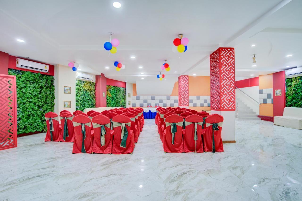 Hotel Mahadev Palace Deoghar Exteriör bild