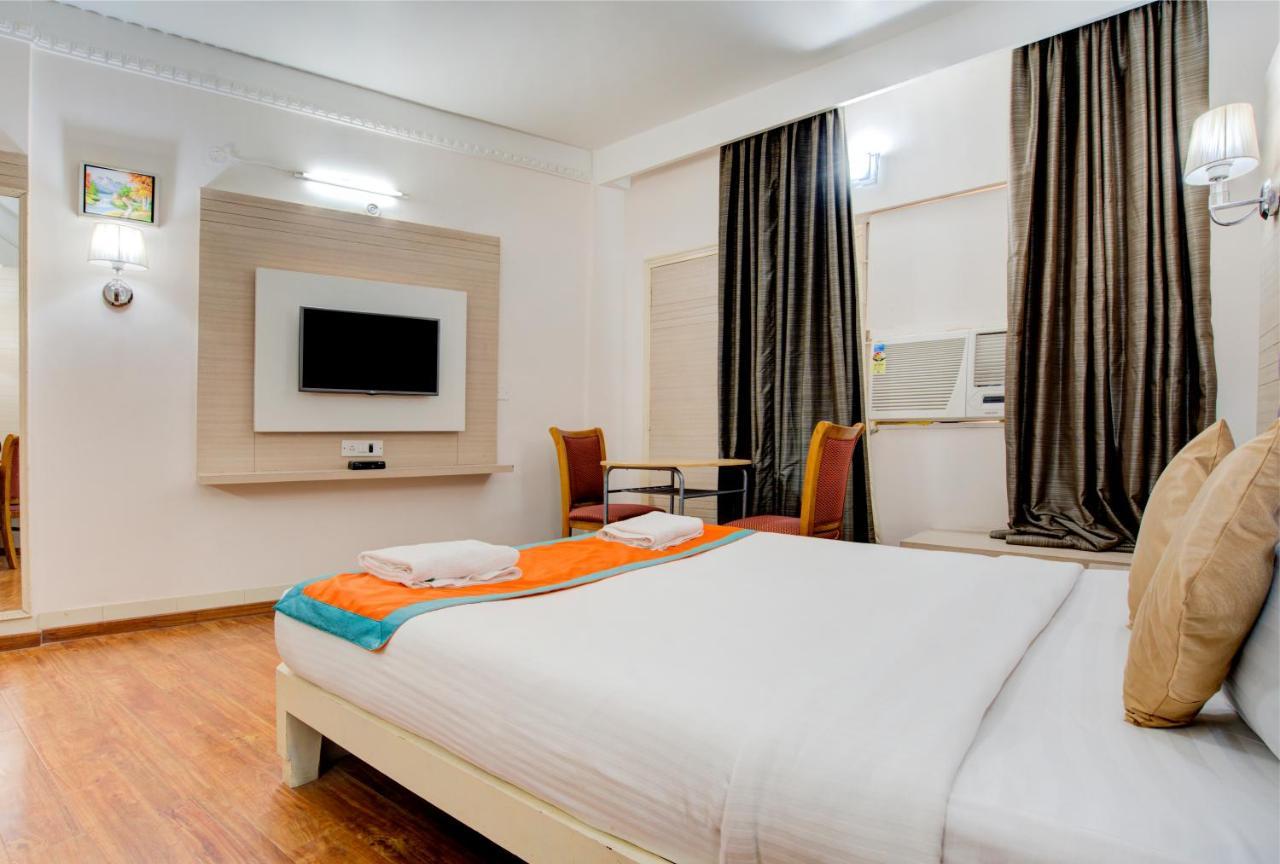Hotel Mahadev Palace Deoghar Exteriör bild
