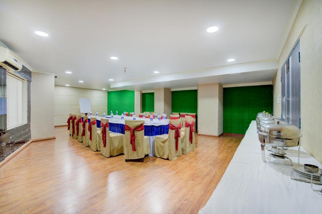 Hotel Mahadev Palace Deoghar Exteriör bild
