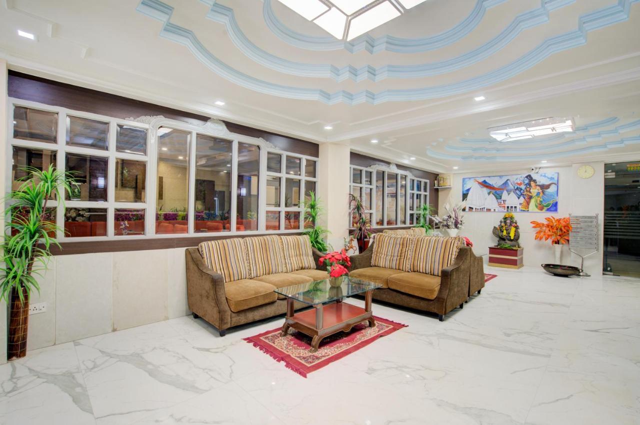 Hotel Mahadev Palace Deoghar Exteriör bild