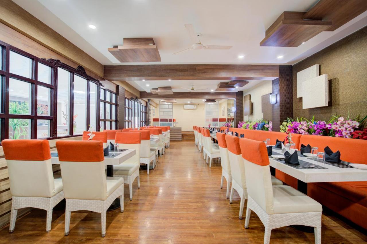 Hotel Mahadev Palace Deoghar Exteriör bild